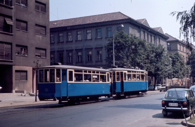 {short description of image}